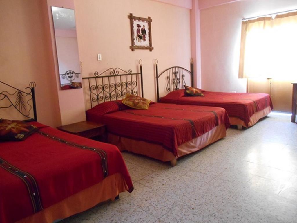 Hotel El Chaparral Panajachel Chambre photo