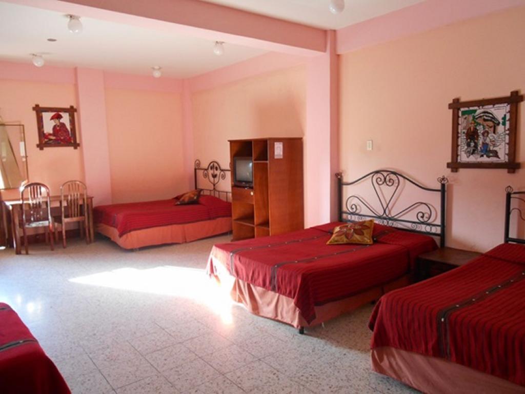 Hotel El Chaparral Panajachel Chambre photo